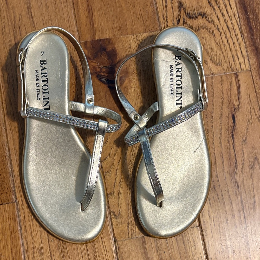 Bartolini Women's Gold Sandals